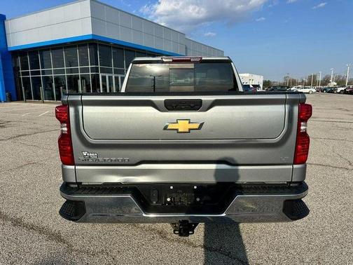 Sterling Gray Metallic 2023 Chevrolet Silverado 1500 LT