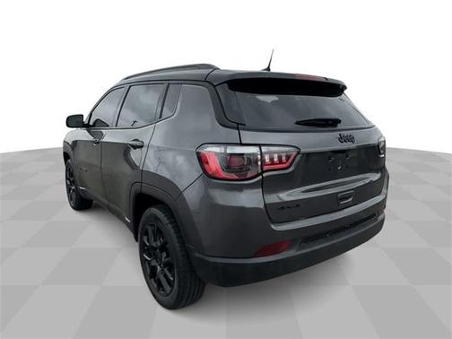 2022 Jeep Compass Altitude