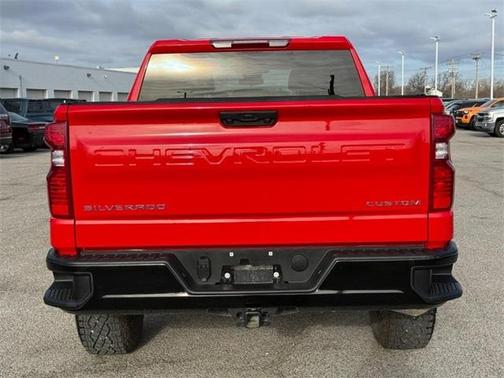2025 Chevrolet Silverado 1500 Custom Trail Boss