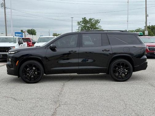 Mosaic Black Metallic 2026 Chevrolet Traverse RS