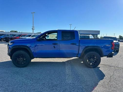 Reef Blue Metallic 2026 Chevrolet Colorado Trail Boss
