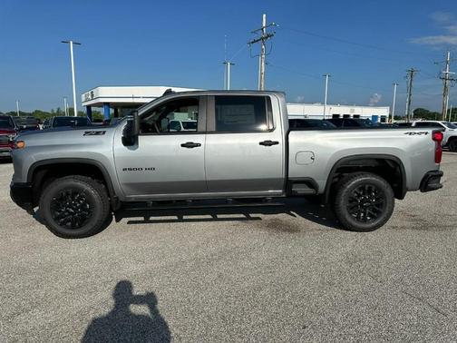 2025 Chevrolet Silverado 2500 Custom