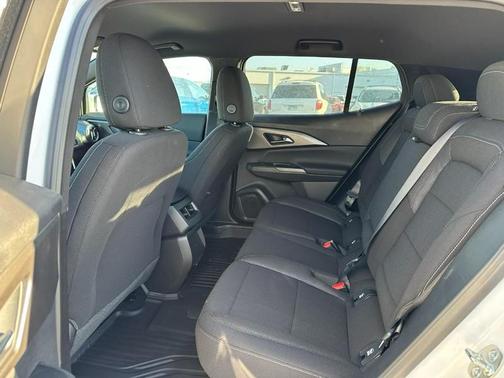 2026 Chevrolet Equinox EV LT 1