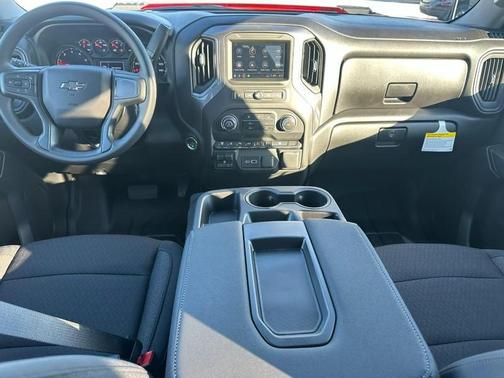 2025 Chevrolet Silverado 2500 Custom