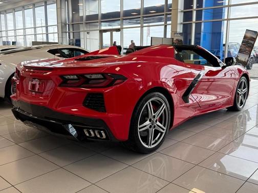 2026 Chevrolet Corvette Stingray w/1LT