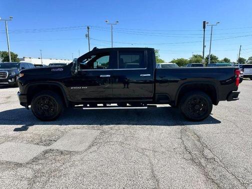 Mosaic Black Metallic 2022 Chevrolet Silverado 2500 High Country