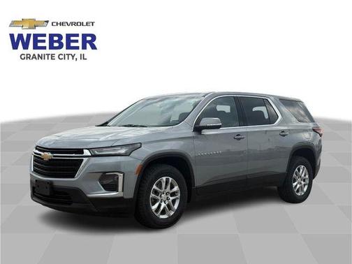 Sterling Gray Metallic 2023 Chevrolet Traverse LS