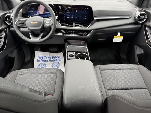 Radiant Red 2026 Chevrolet Equinox LT