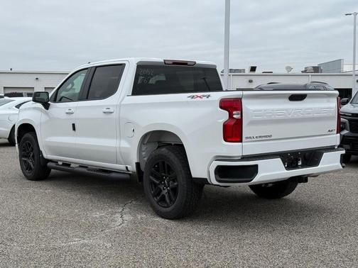 Summit White / White 2026 Chevrolet Silverado 1500 RST