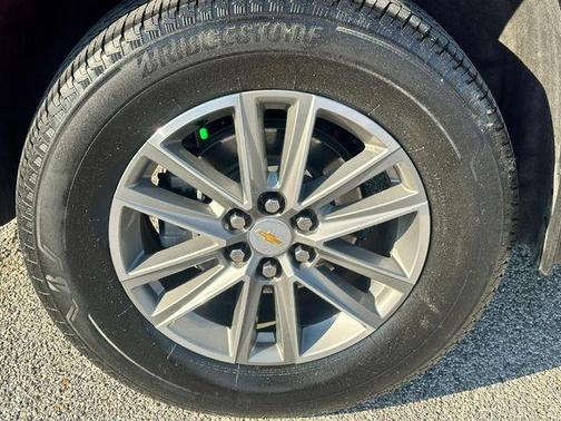 Radiant Red 2023 Chevrolet Traverse LT Cloth