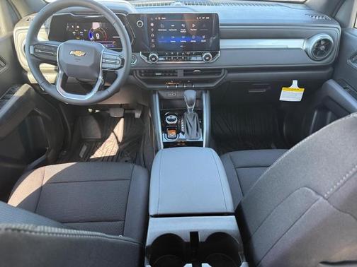 Black 2026 Chevrolet Colorado LT