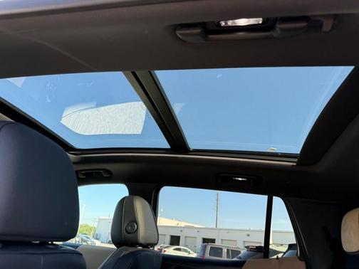 White Tri-Coat 2026 Chevrolet Equinox ACTIV