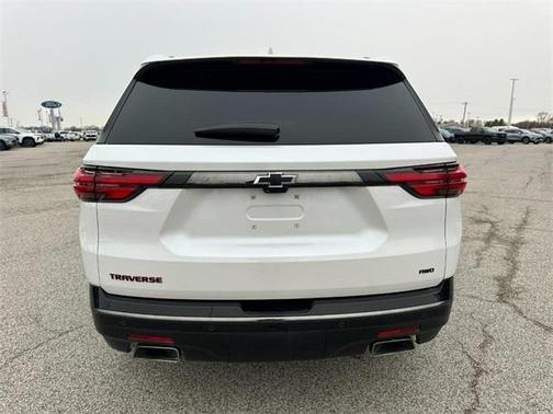 2023 Chevrolet Traverse Premier