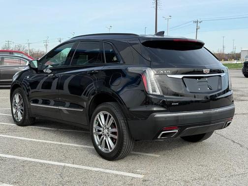 2022 Cadillac XT5 Sport