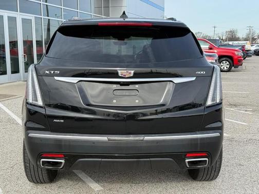 2022 Cadillac XT5 Sport
