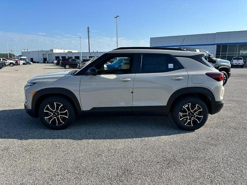 White Sand 2026 Chevrolet Trailblazer ACTIV