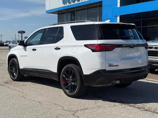 2023 Chevrolet Traverse Premier