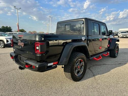 Black Clearcoat 2023 Jeep Gladiator Rubicon