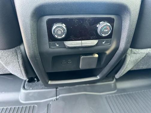 Sterling Gray Metallic 2026 Chevrolet Traverse High Country