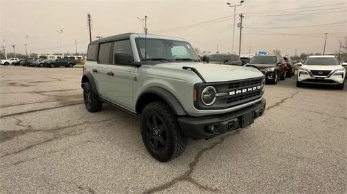 2023 Ford Bronco Black Diamond
