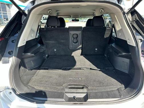 Brilliant Silver 2018 Nissan Rogue SV