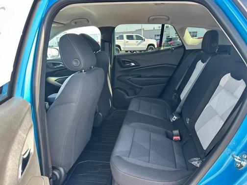 Blue Metallic 2026 Chevrolet Trax LS