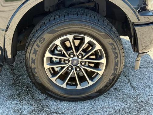Shadow Black 2018 Ford F-150 XLT