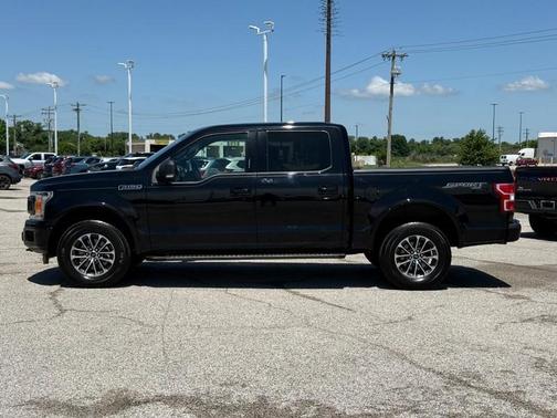 Shadow Black 2018 Ford F-150 XLT