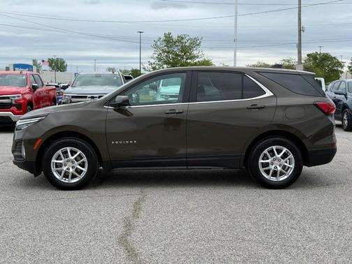 Harvest Gold / Bronze 2024 Chevrolet Equinox LT