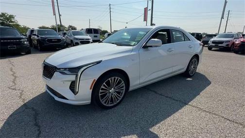 2022 Cadillac CT4 Premium Luxury