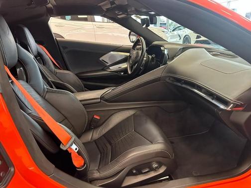 2020 Chevrolet Corvette Stingray w/3LT