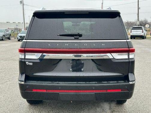 2024 Lincoln Navigator Premiere