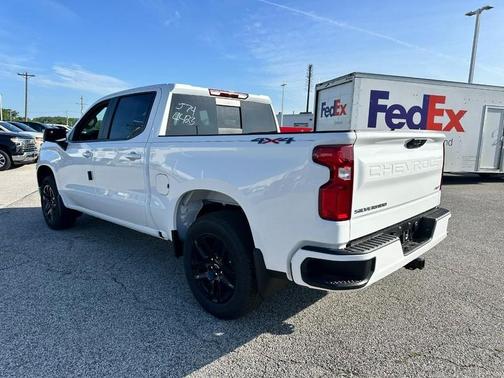 Summit White / White 2026 Chevrolet Silverado 1500 RST