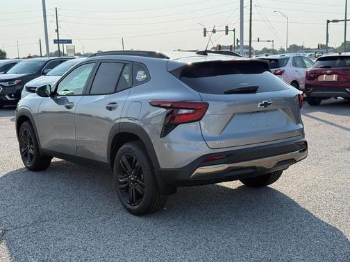 Sterling Gray Metallic 2026 Chevrolet Trax ACTIV