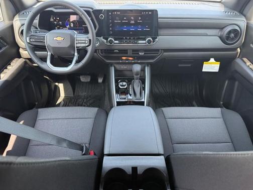 Summit White / White 2026 Chevrolet Colorado WT