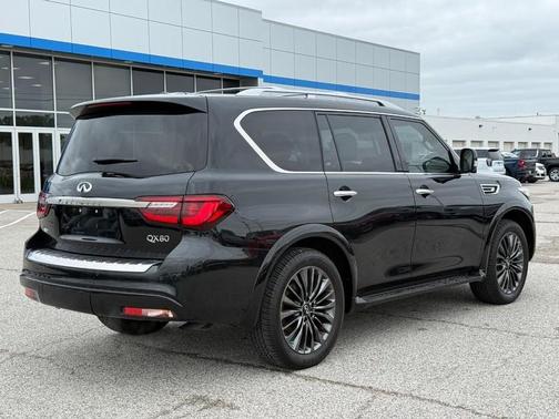 Diamond Black 2024 INFINITI QX80 PREMIUM SELECT