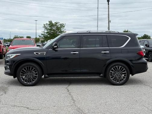 Diamond Black 2024 INFINITI QX80 PREMIUM SELECT