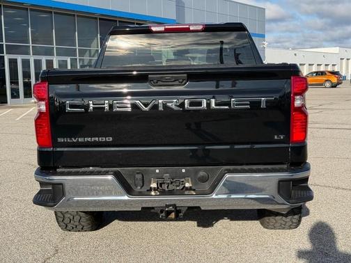 Black 2025 Chevrolet Silverado 1500 LT