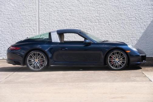 2019 Porsche 911 Targa 4S