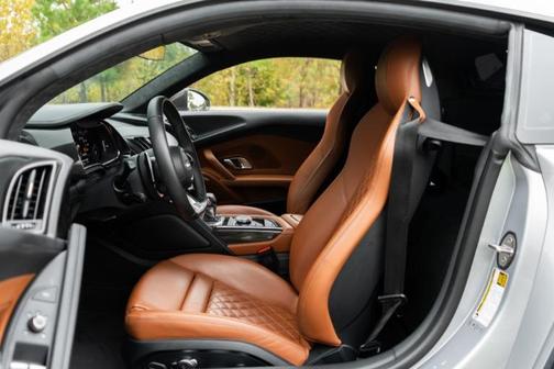 2022 Audi R8 5.2 V10 performance