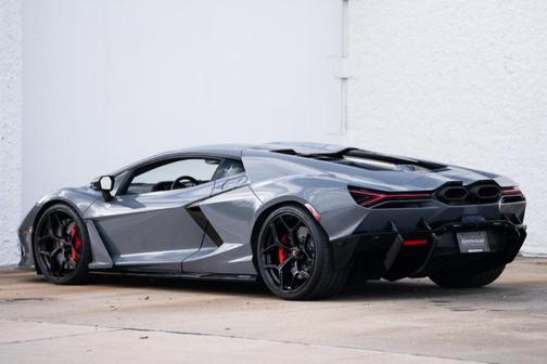 2024 Lamborghini Revuelto Base