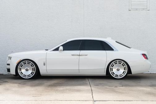 2022 Rolls-Royce Ghost 