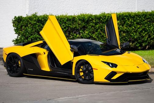 2018 Lamborghini Aventador S Base