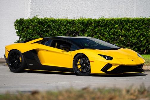 2018 Lamborghini Aventador S Base