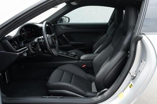 2023 Porsche 911 Carrera T