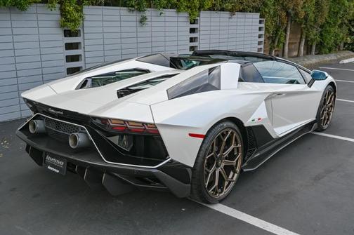 2022 Lamborghini Aventador SVJ LP 780-4 Ultimae