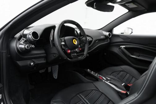 2022 Ferrari F8 Tributo Base