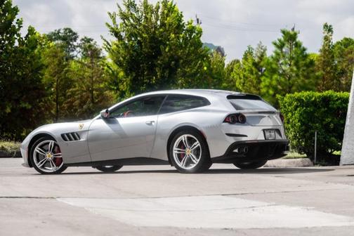 2019 Ferrari GTC4Lusso V12