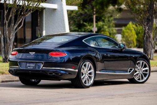 2022 Bentley Continental GT V8