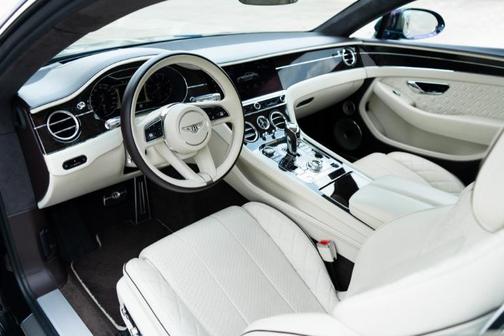 2022 Bentley Continental GT V8